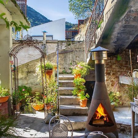 Tina'S Country Home Аскас Экстерьер фото